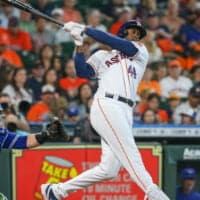 Yordan Alvarez attempts to hit home run prop bets - April 22, 2025