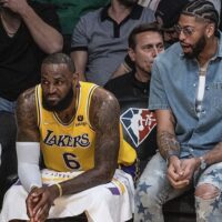 Lebron James and Anthony Davis of Lakers Talk