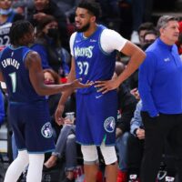 Karl-Anthony Towns attempts to pass NBA Player Props