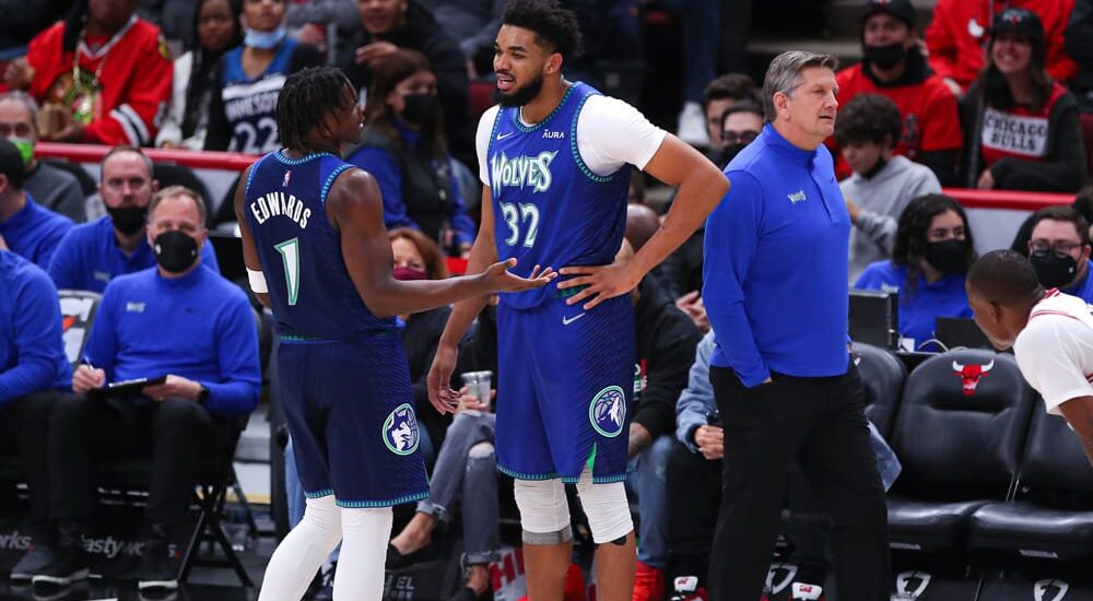 Karl-Anthony Towns attempts to pass NBA Player Props