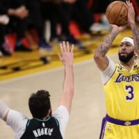 Los Angeles Lakers vs Phoenix Suns Expert Predictions and Picks March 22