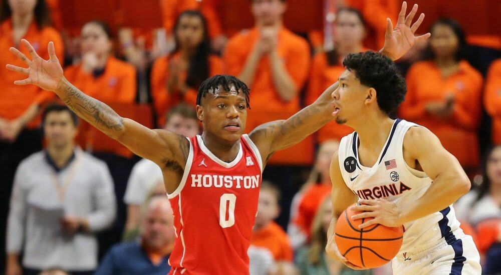 Houston Cougars Player Plays Defense