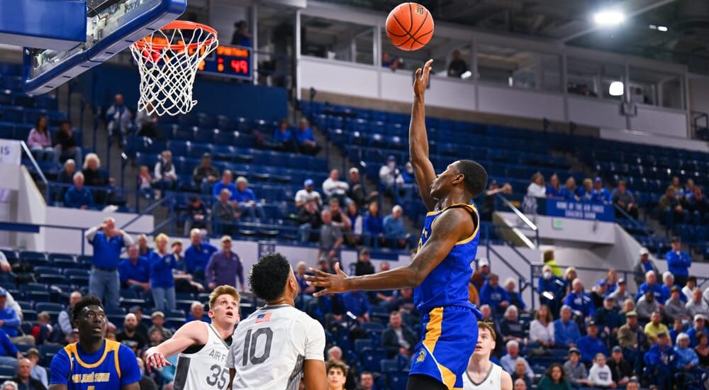 San Jose State player shoots basketball