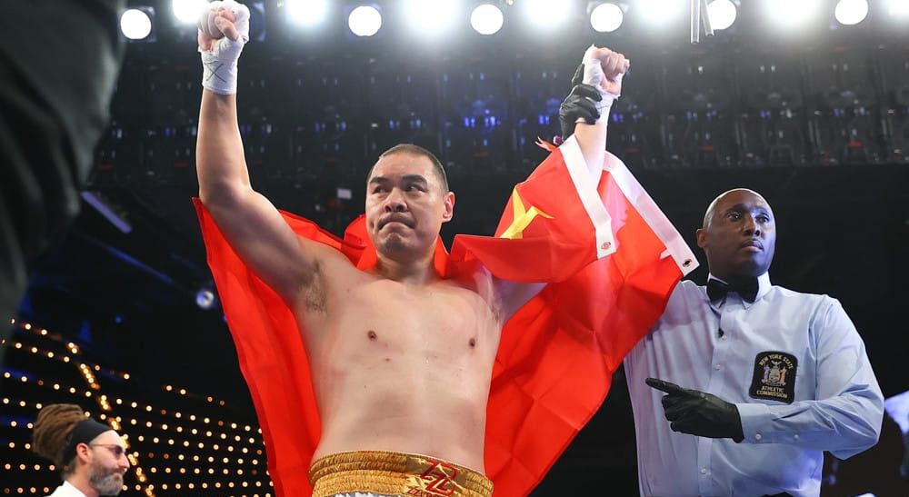 Zhilei Zhang celebrates boxing win