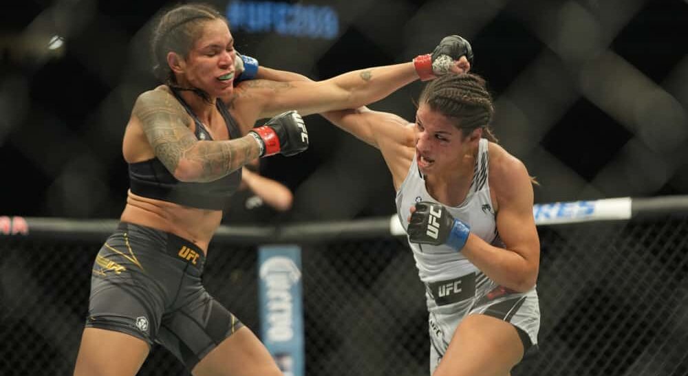 Amanda Nunes in UFC fight