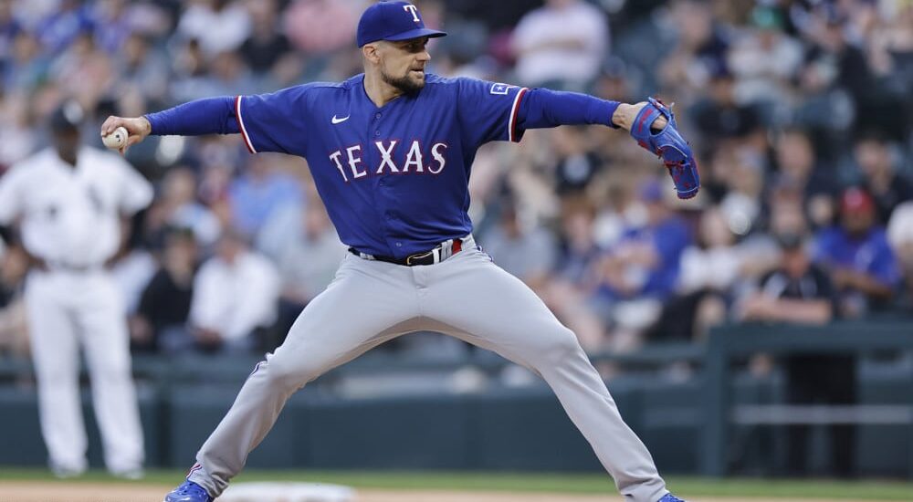 Nathan Eovaldi pitches baseball