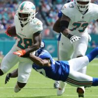 De'Von Achane preps to hit Monday Night Football player props