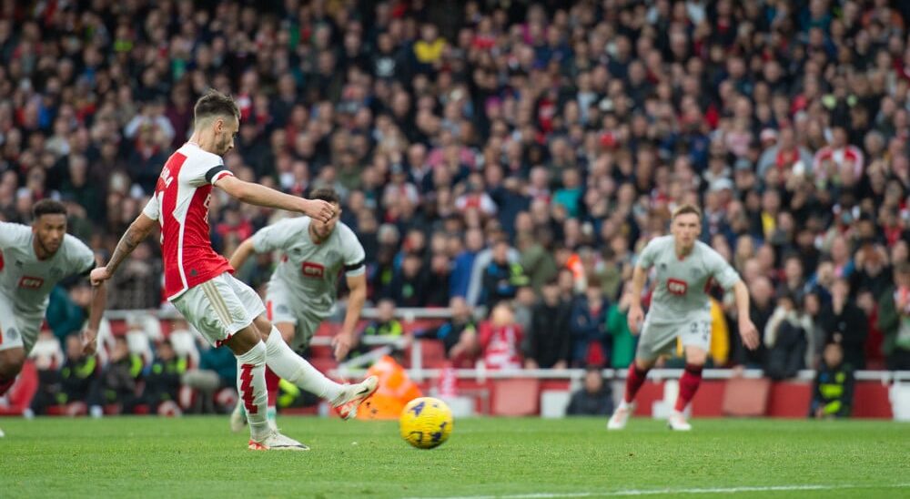 Arsenal player preps for Premier League match