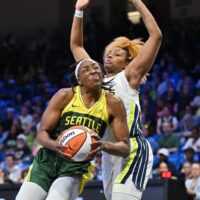 Nneka Ogwumike attempts to pass WNBA player props - June 20, 2025