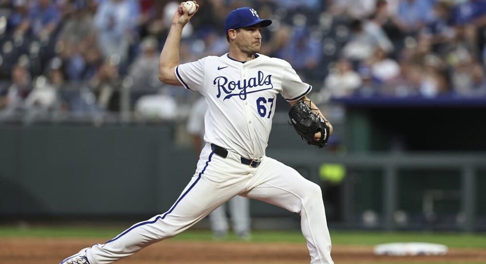 Seth Lugo attempts to get NRFI - August 8, 2025